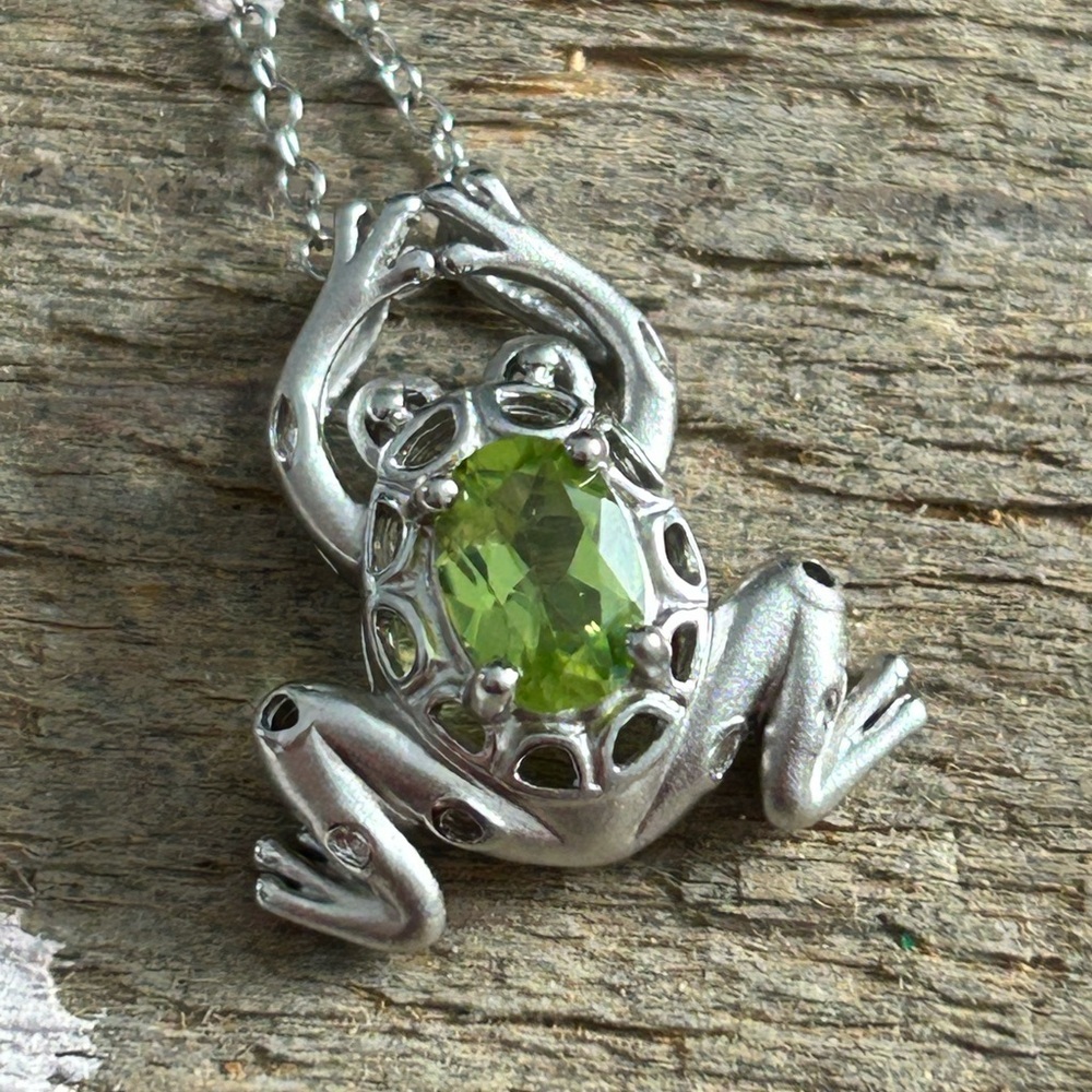 STERLING Silver Frog Pendant Necklace with Green Gemstone